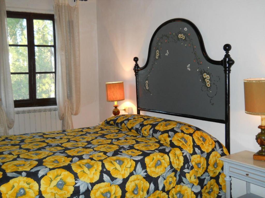 Agriturismo Girasole Gambassi Terme Exterior photo