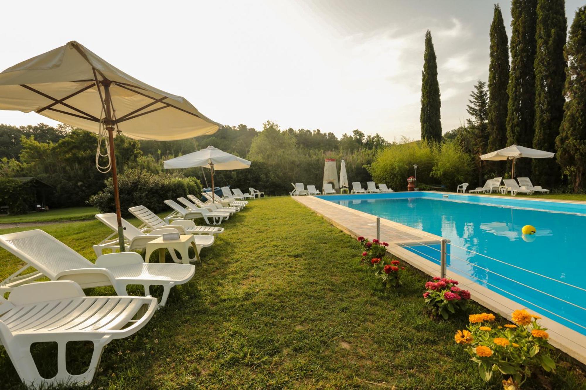 Agriturismo Girasole Gambassi Terme Exterior photo