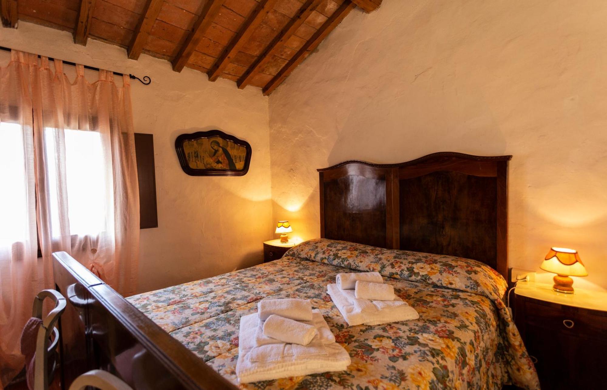 Agriturismo Girasole Gambassi Terme Exterior photo