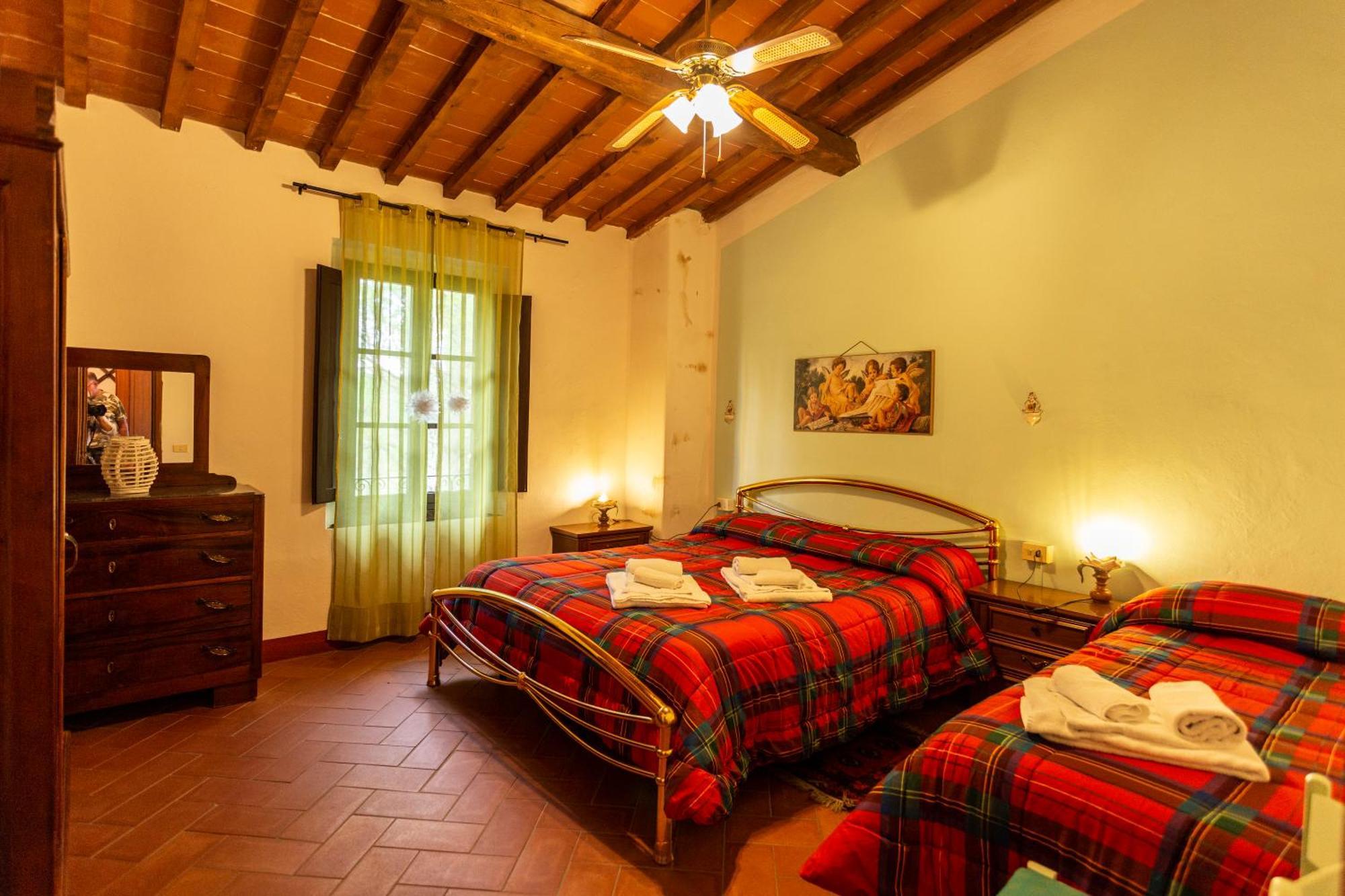 Agriturismo Girasole Gambassi Terme Exterior photo