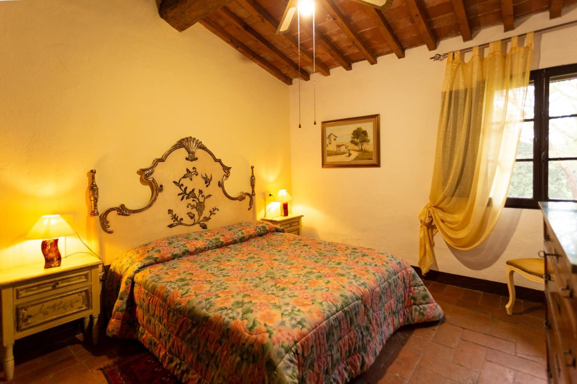 Agriturismo Girasole Gambassi Terme Exterior photo