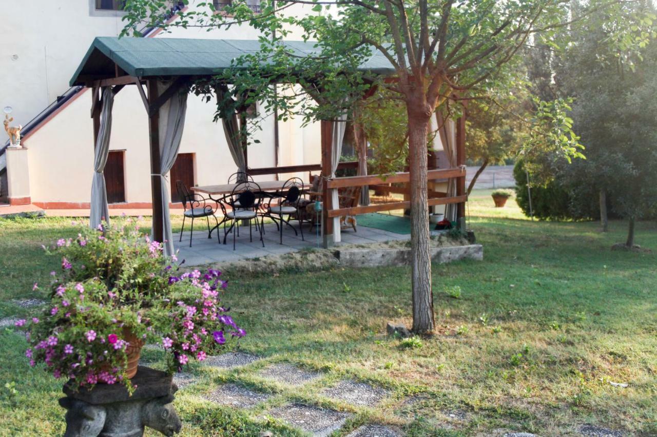 Agriturismo Girasole Gambassi Terme Exterior photo